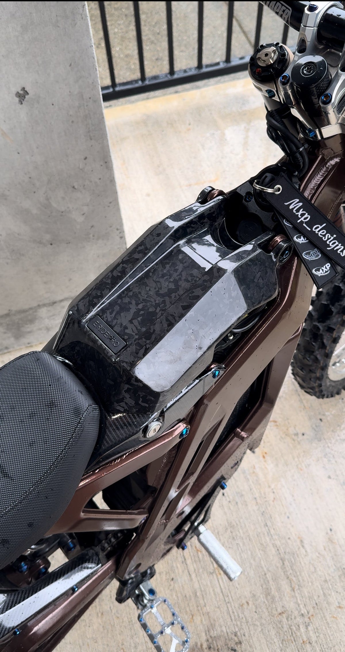Eride carbon fiber battery Mxp_designs