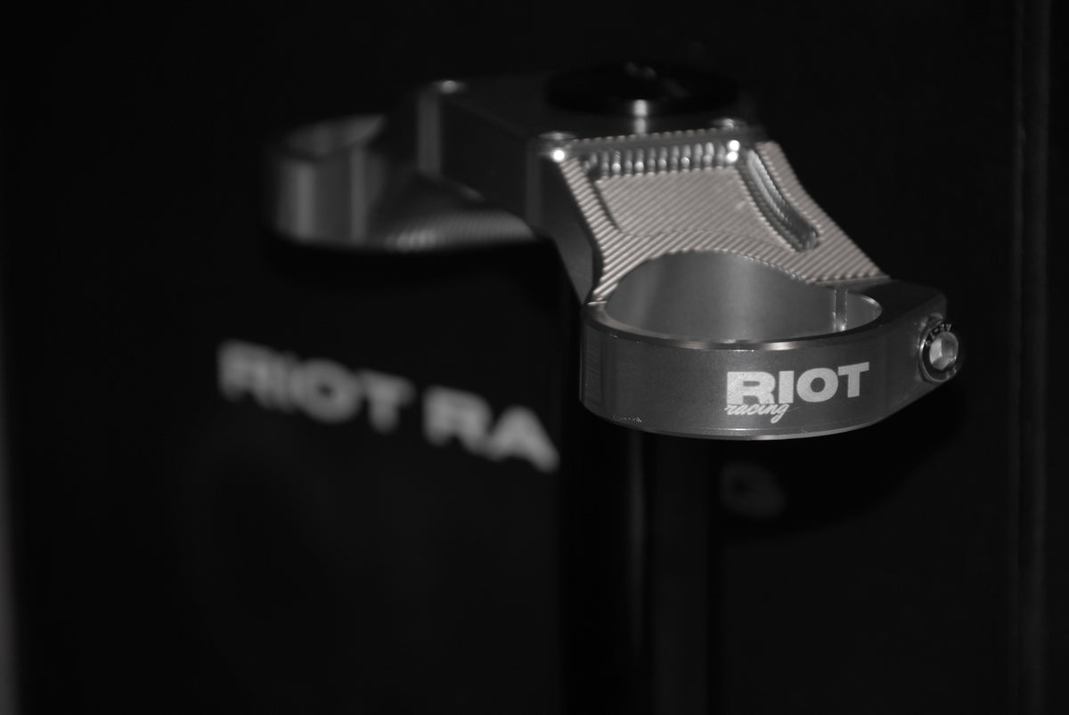 Riot Drop Crown (STOCK SURRON LBX FORKS) - Riot Racing