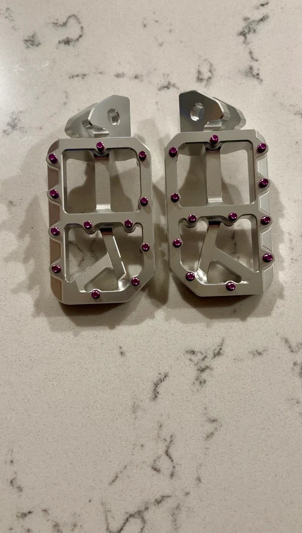 Silver Moto Pegs RegenRacing