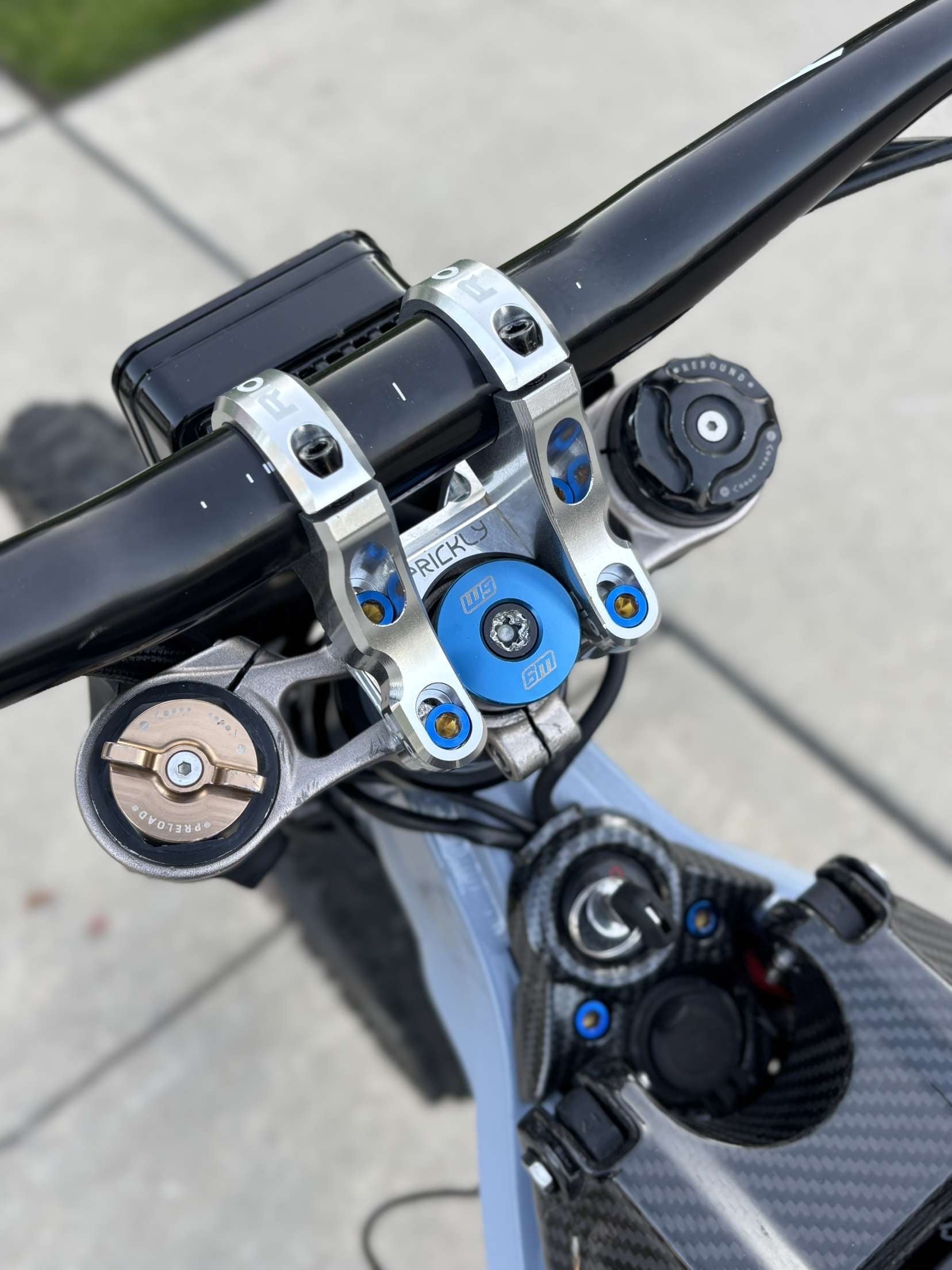 Direct Mount Full Titanium (Set of 8) axbolts