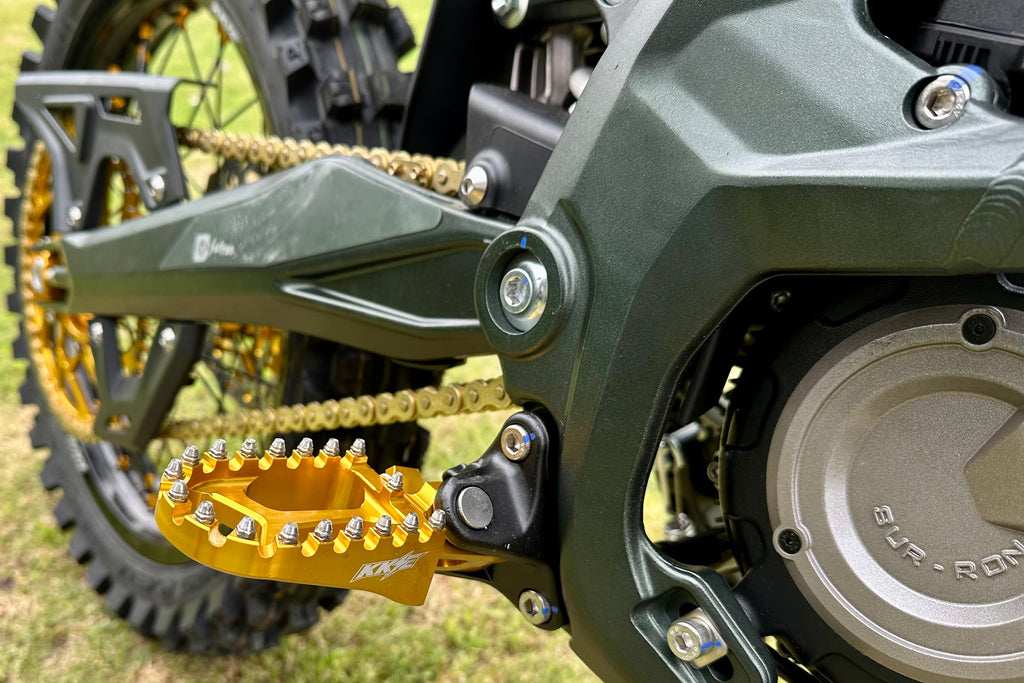 KKE Footpegs Billet Foot Rest For SurRon Ultra Bee 2023-2025 E-Bike (Collective) KKE Racing