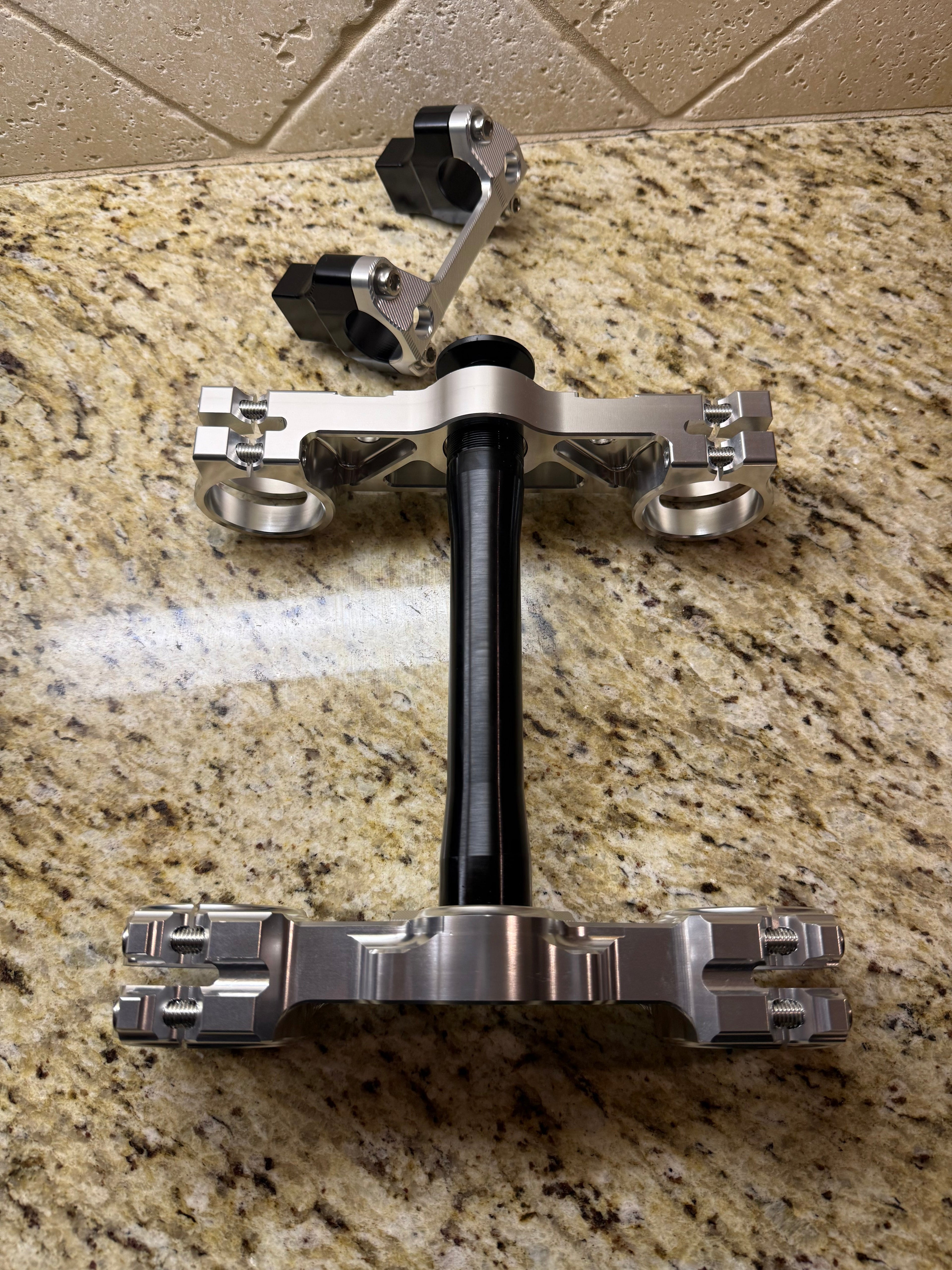 Ultra bee upgraded triple clamps Surgeracingco