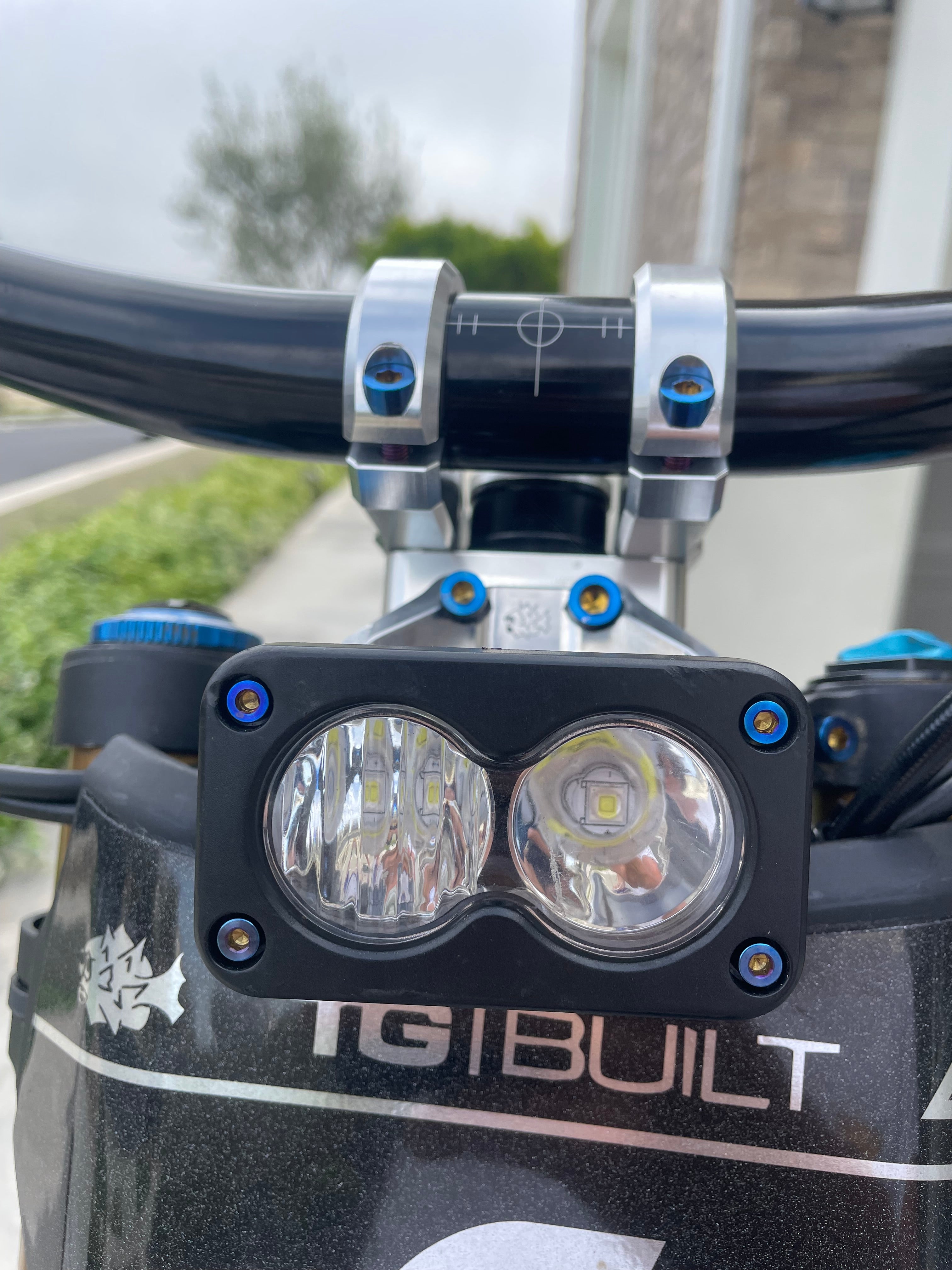 Baja S2 titanium bolts Tirider
