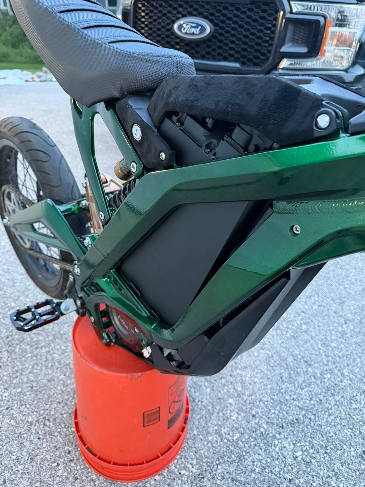 Surron Battery Shield Spade-Designs