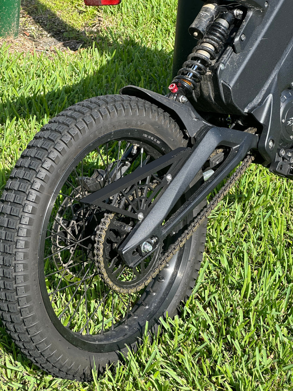 “ARACHNID” CHAIN GUARD X3Accessories