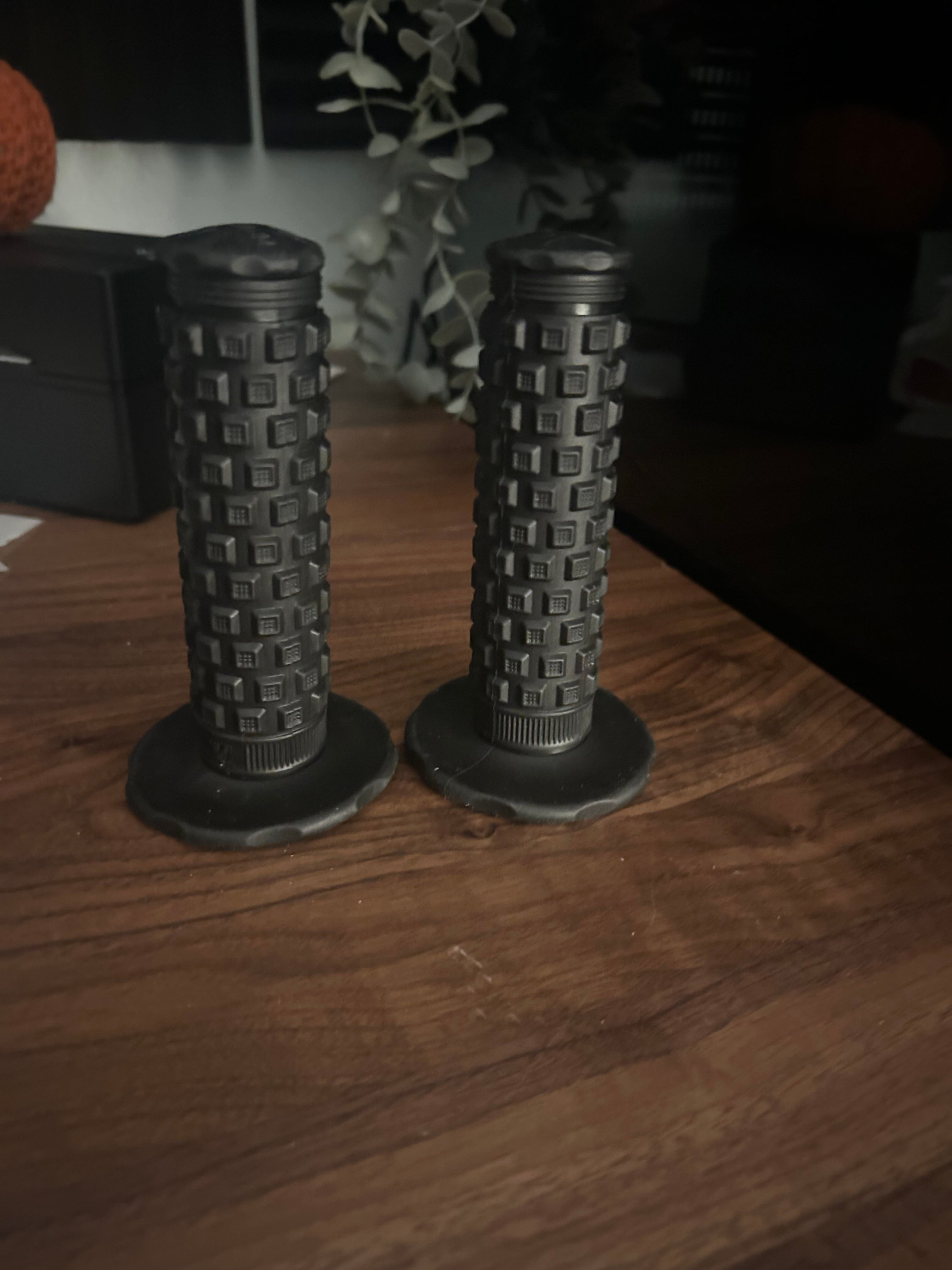 Protaper Pillow Grips (Collective) EZMX