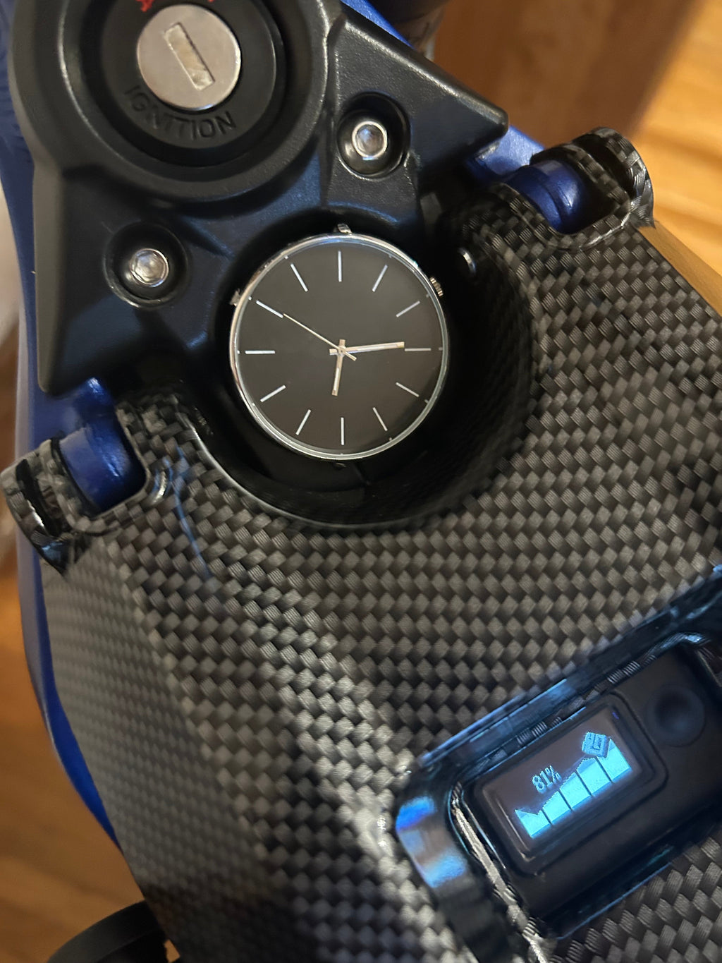 E-Moto Clock EZMX
