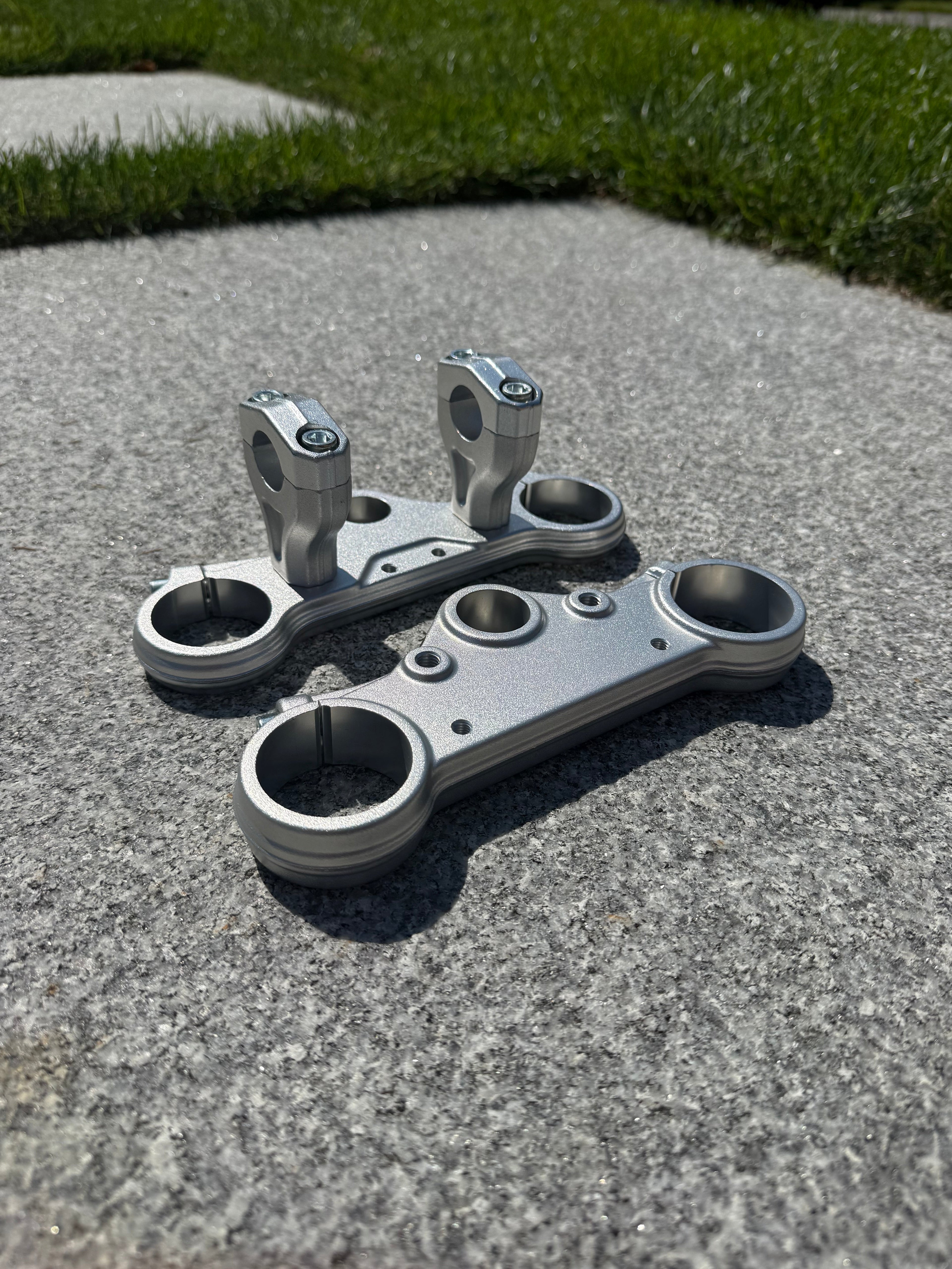CNC Triple Clamps & Bar Mounts (Tuttio/Yozma) CD SUPPLY