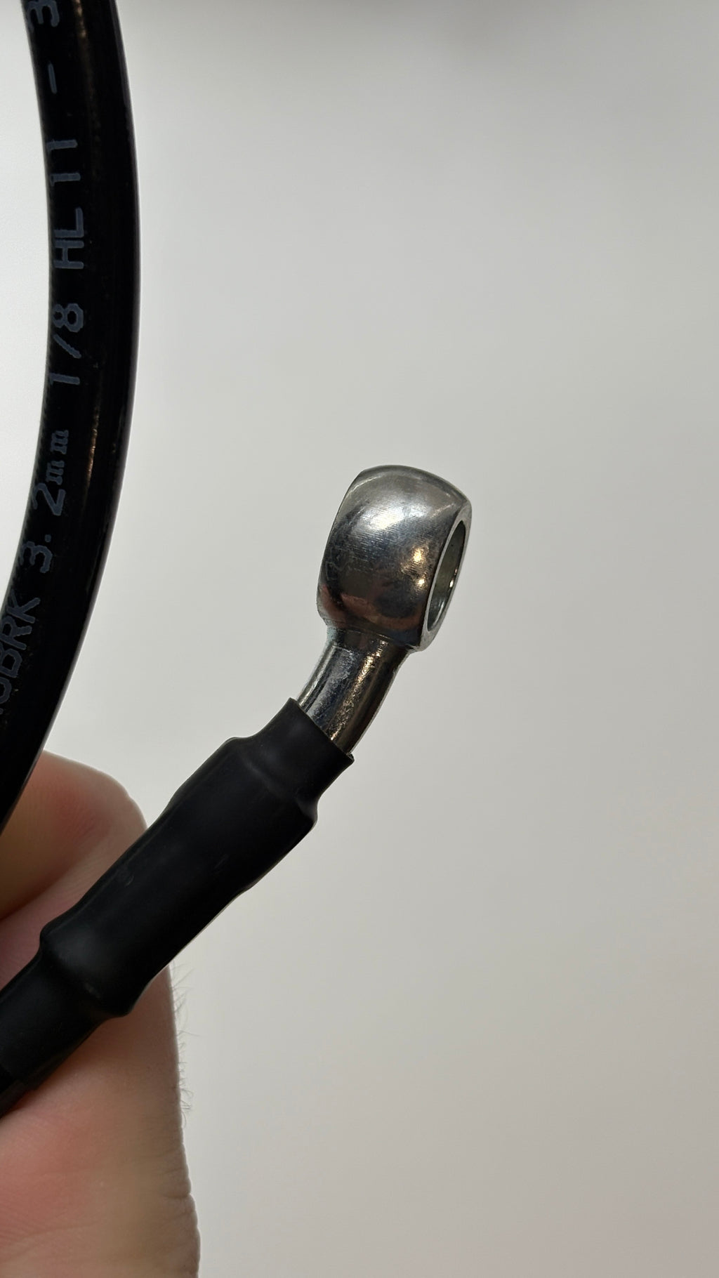 Motorcycle brake line | 1600mm, 28 degree bend