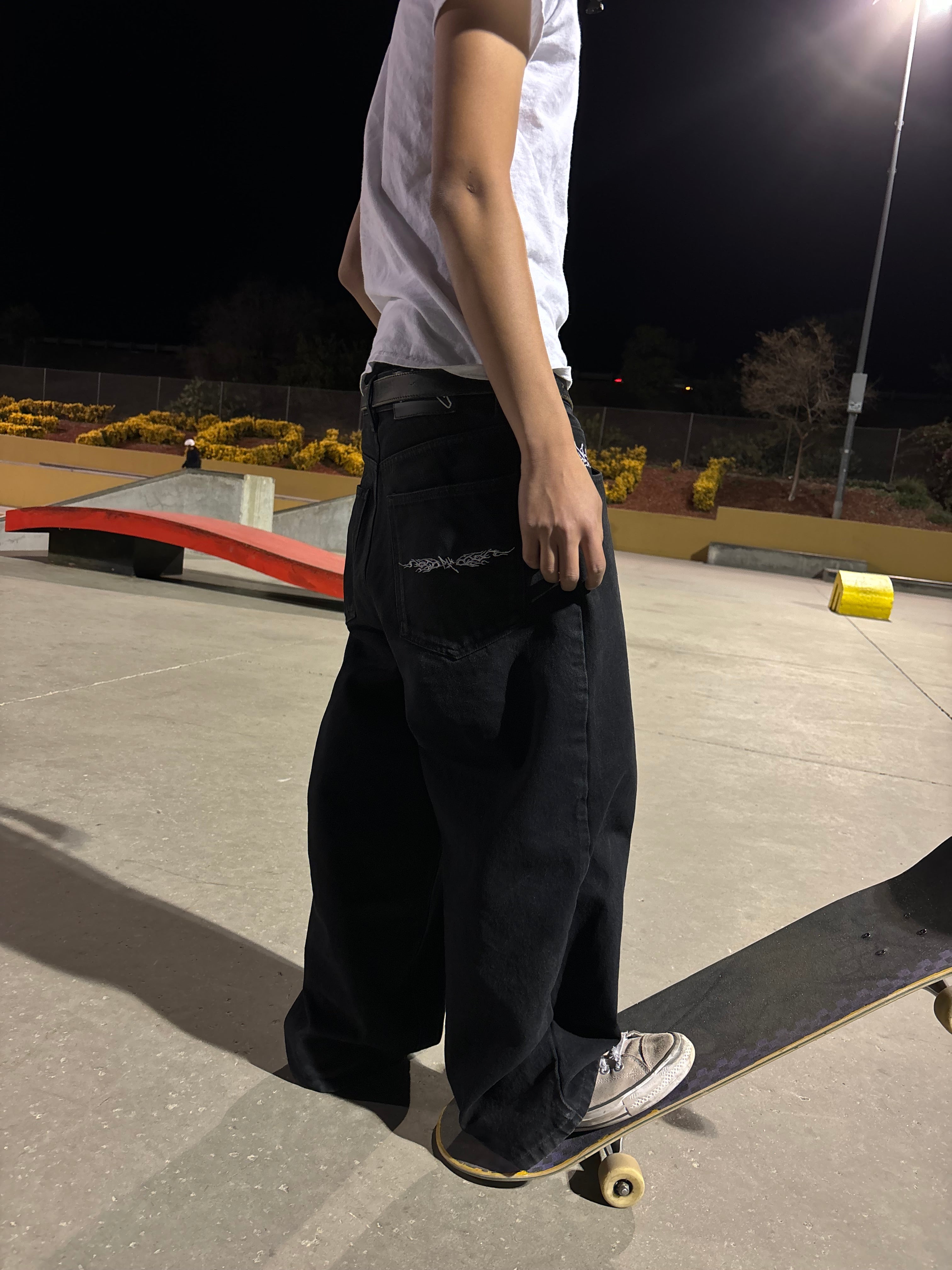 Peak Baggy Jeans - Black Peak