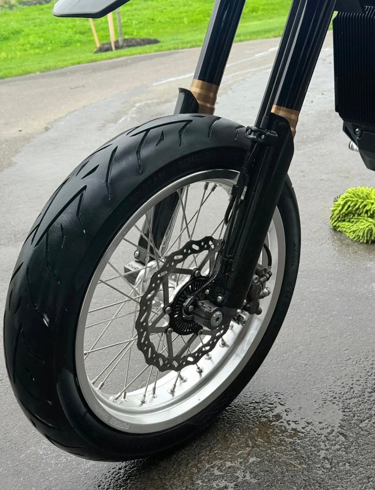Surron Ultra Bee 17" Supermoto Wheelset - Black/Chrome Finish Forged Racing
