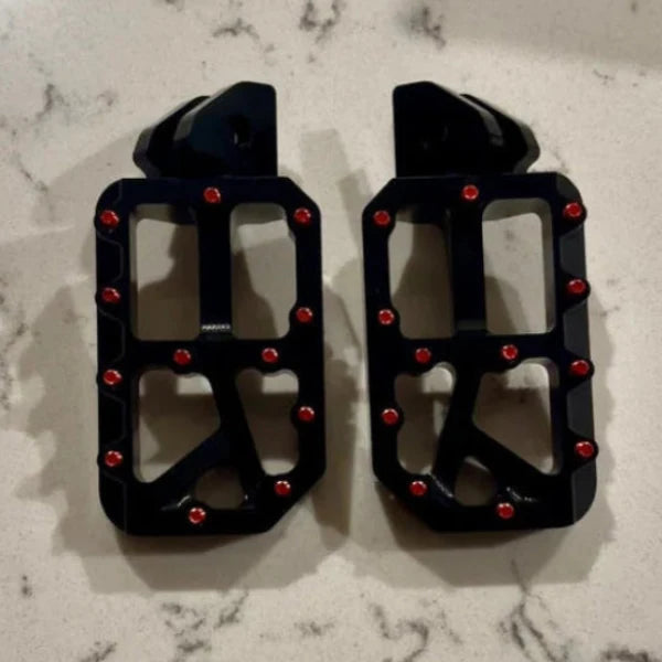 Black Moto Pegs RegenRacing