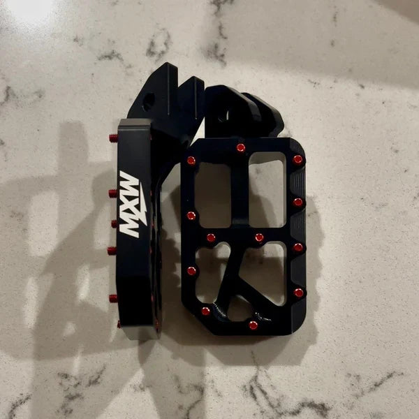 Black Moto Pegs RegenRacing