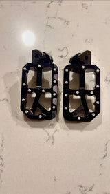 Black Moto Pegs RegenRacing