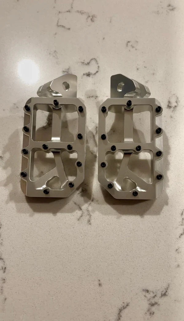 Silver Moto Pegs RegenRacing