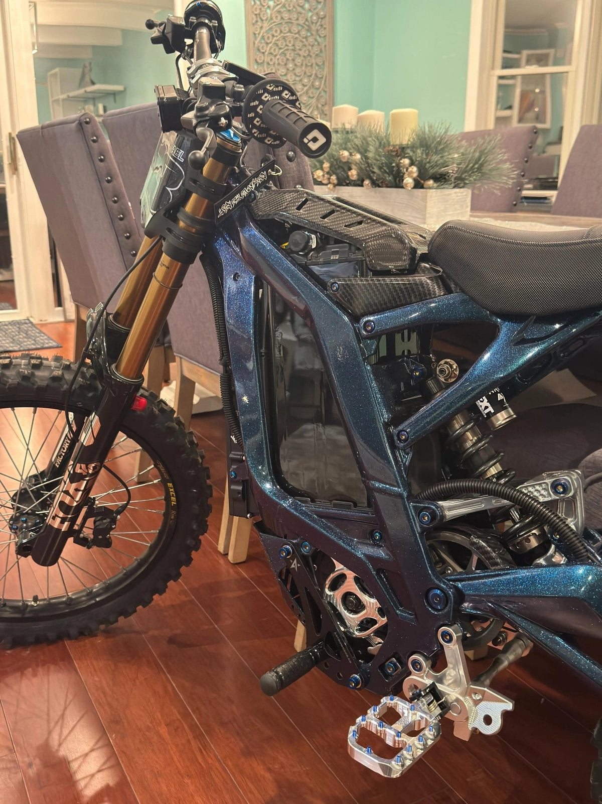 E-Bike "invisible" Vantablack Battery Wrap MXwraps