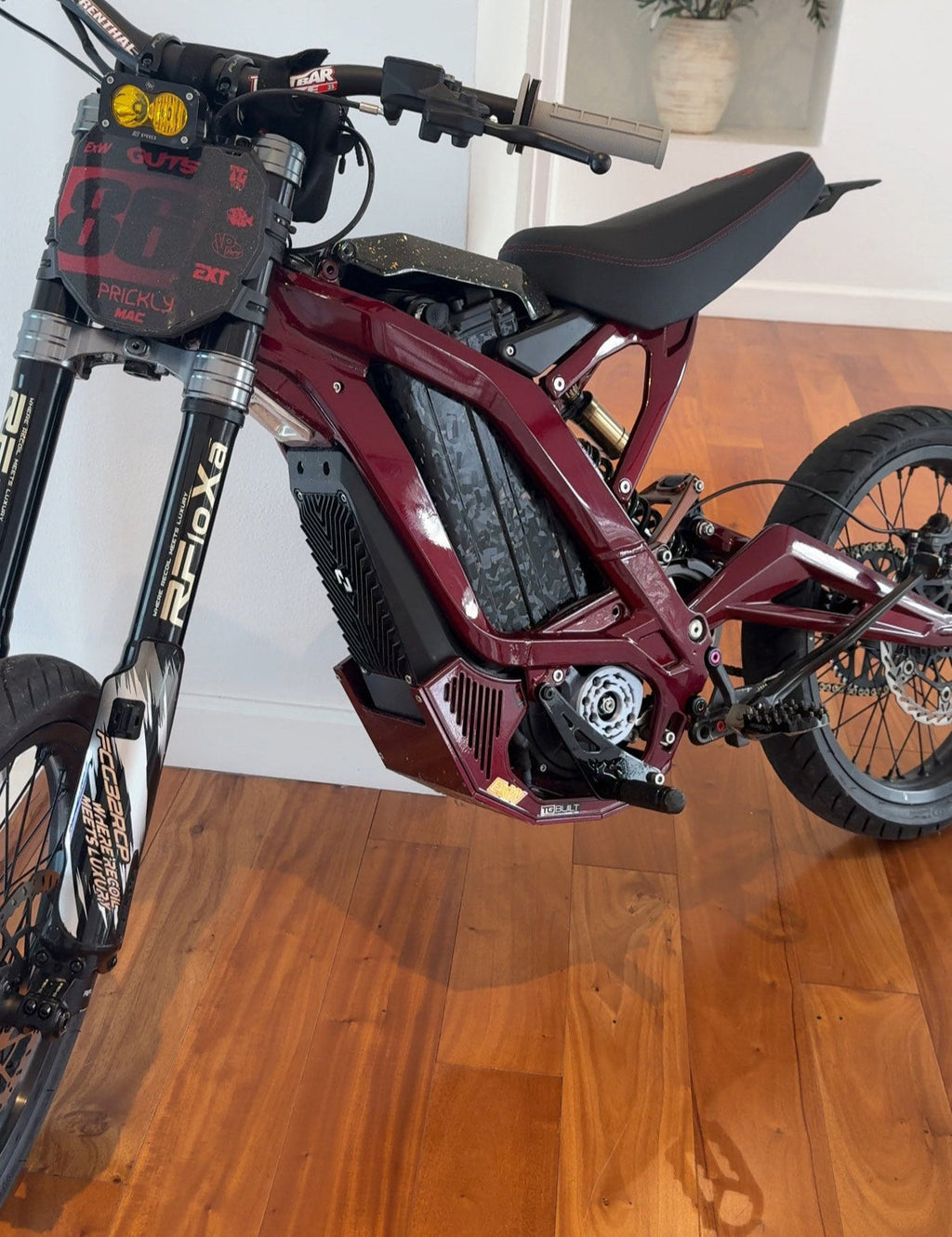 Surron LBX Shiftlock - Riot Racing